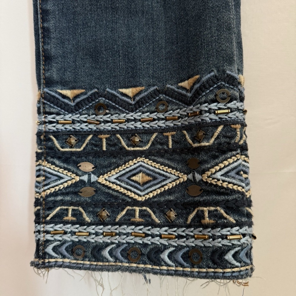 Driftwood Colette Embroidered Hem Jeans Blue Straight Leg Studded Size 29x26 - Picture 3 of 12